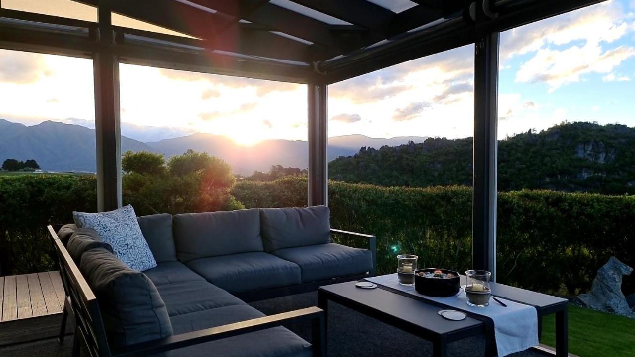 Rocky Ridge Cottage Takaka Exteriör bild