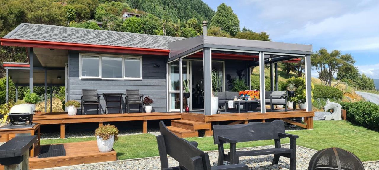 Rocky Ridge Cottage Takaka Exteriör bild