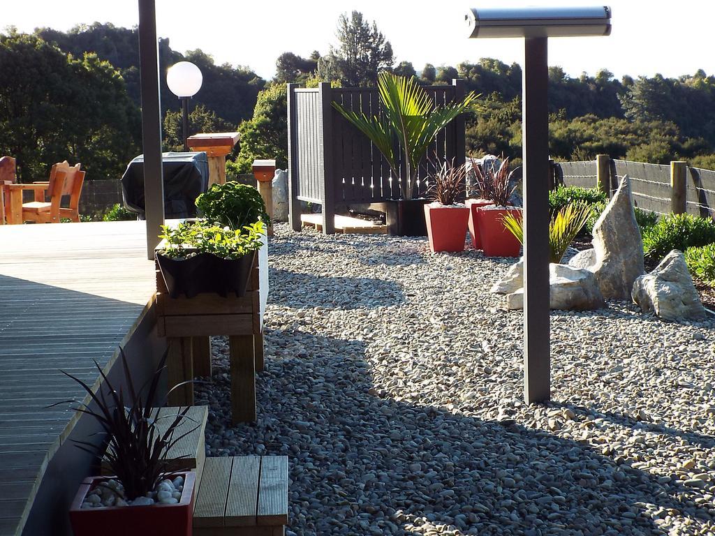 Rocky Ridge Cottage Takaka Exteriör bild