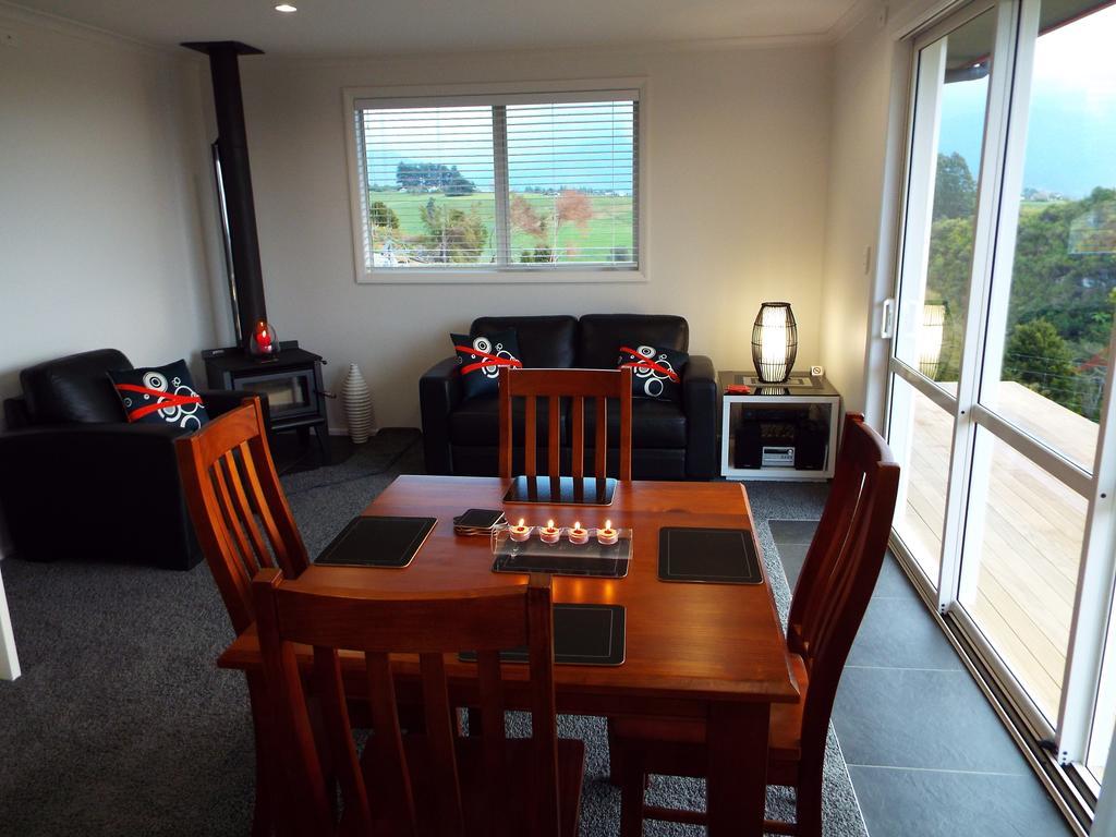 Rocky Ridge Cottage Takaka Exteriör bild
